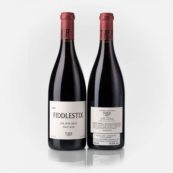 Fiddlestix Estate Pinot Noir Santa Rita Hills  96 RP