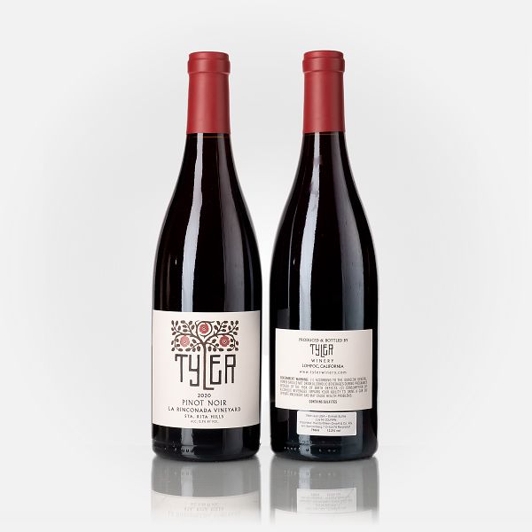 La Rinconada Vineyard Pinot Noir Santa Rita Hills   98 RP