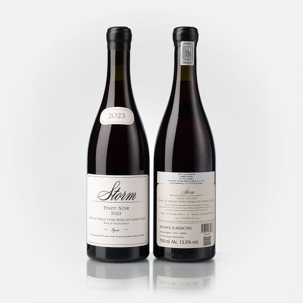 Storm Ignis Pinot Noir Upper Hemel-en-Aarde Valley  