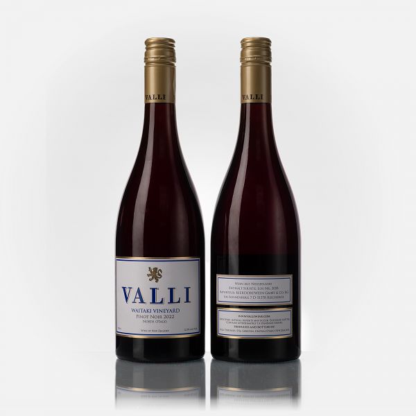 Waitaki Vineyard Pinot Noir  94 RP